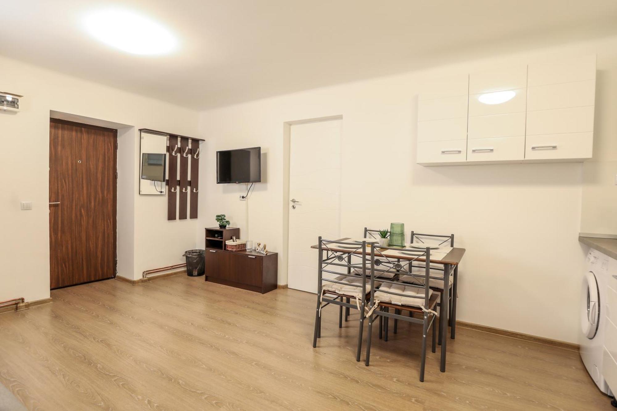 Sub-Level Urban Apartment Kolozsvár Kültér fotó